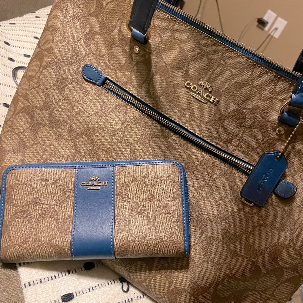 Navy and brown COACH purse and matching wallet